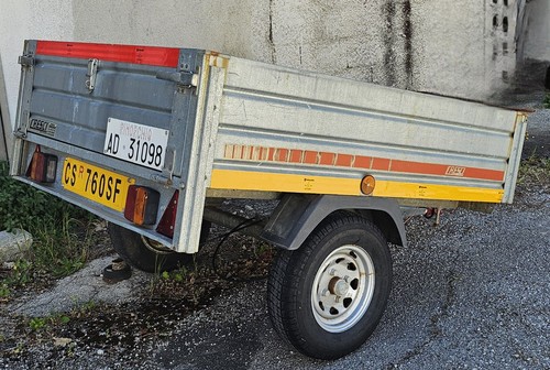 Carrello rimorchio auto - rimorchio, auto....no
